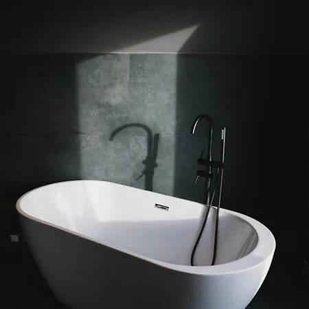 Le Noir - Black Forest