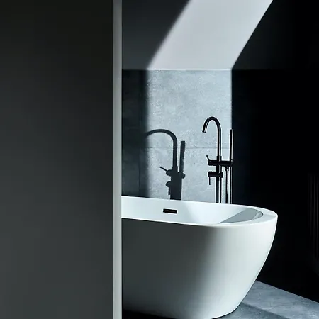 Le Noir - Black Forest Chalet *