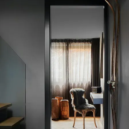 Le Noir - Black Forest Chalet *